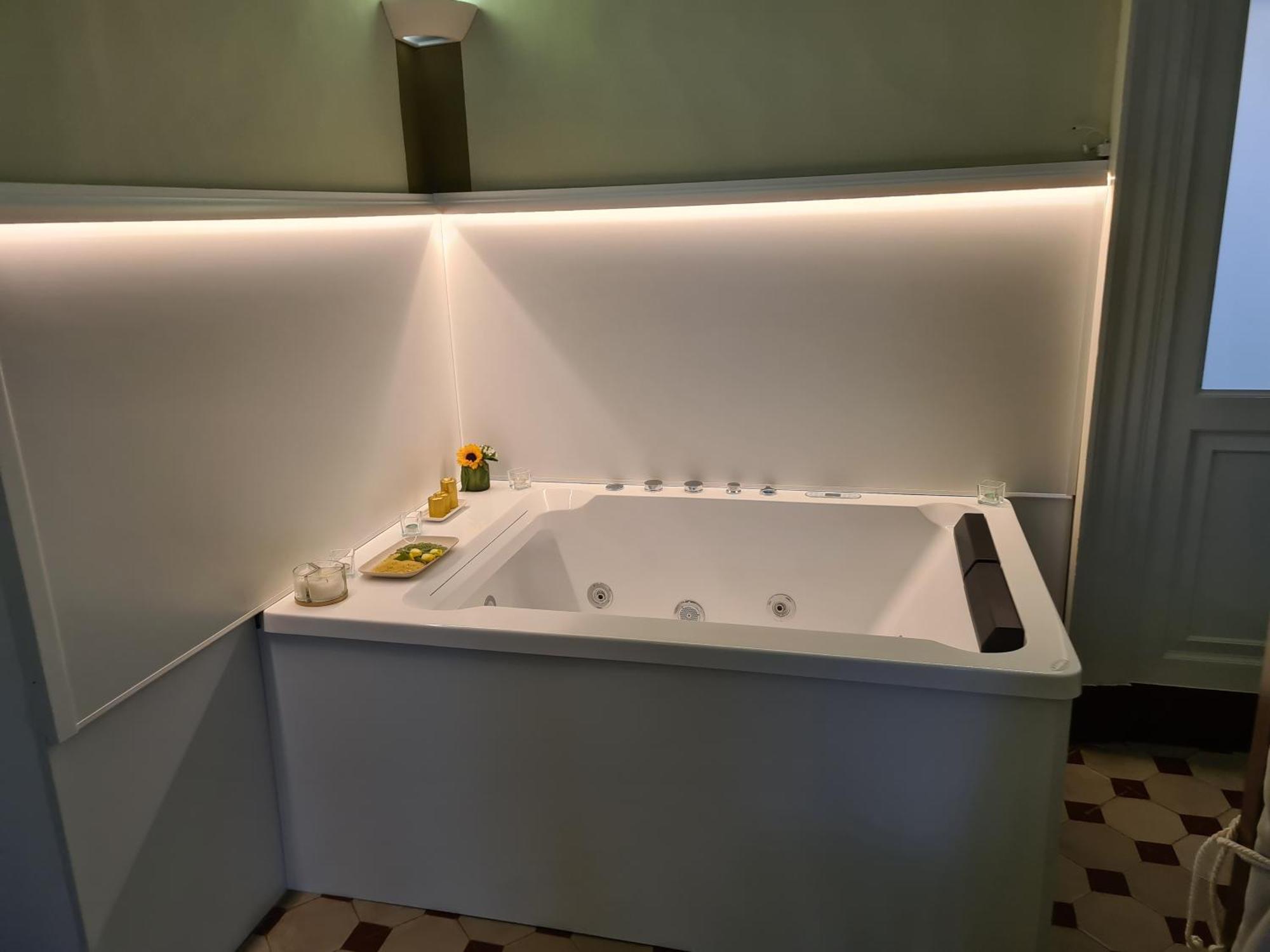 Toscano Palace Luxury Rooms Catania Catânia Exterior foto