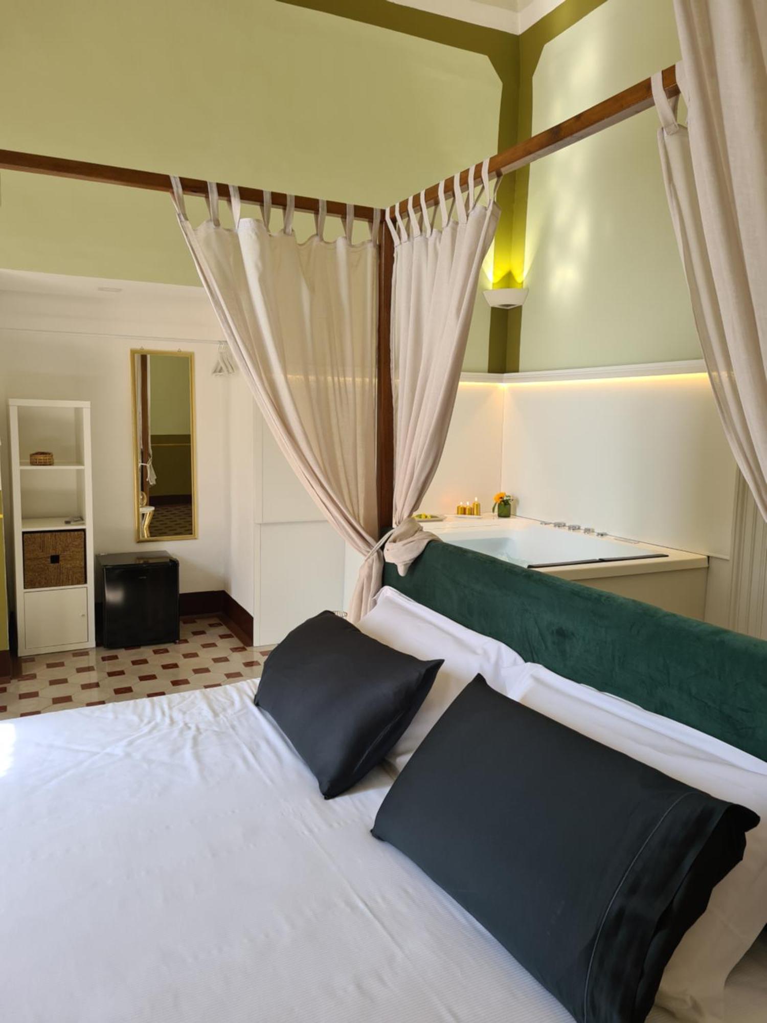 Toscano Palace Luxury Rooms Catania Catânia Exterior foto